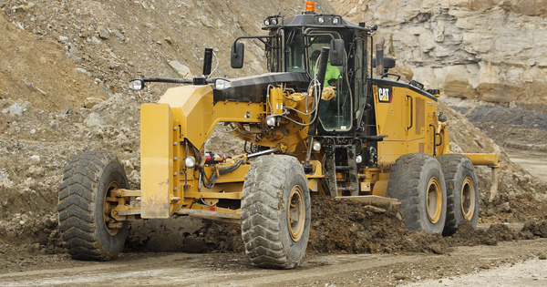 Caterpillar launches 18M3 motor grader
