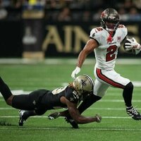 Buccaneers' defense leads the way against lowly Saints