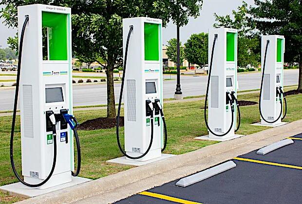 US governors to build network of electric vehicle charging stations