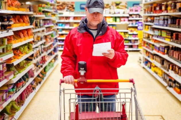 Poll: Britons' confidence in economy is lowest since at least 1978