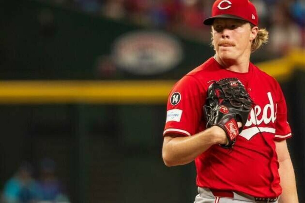 Reds turn to struggling Andrew Abbott in finale vs. Padres