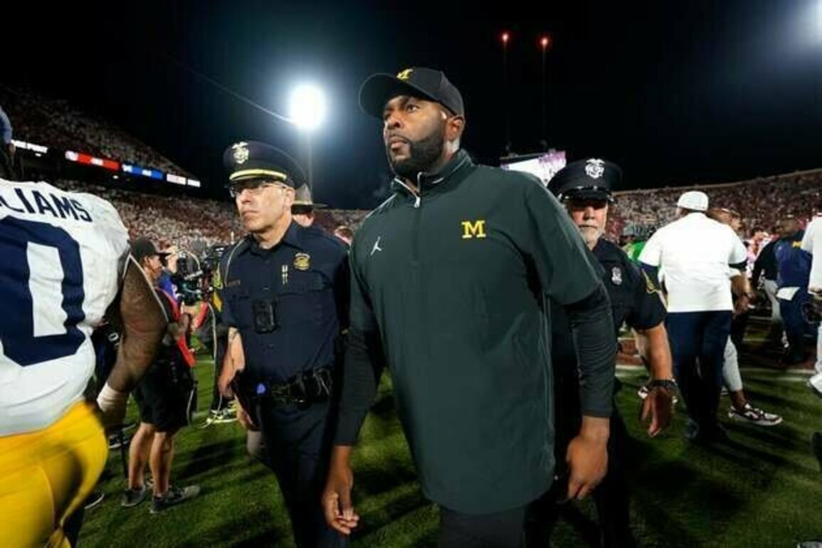 With interim coach in place, No. 23 Michigan hosts Central Michigan
