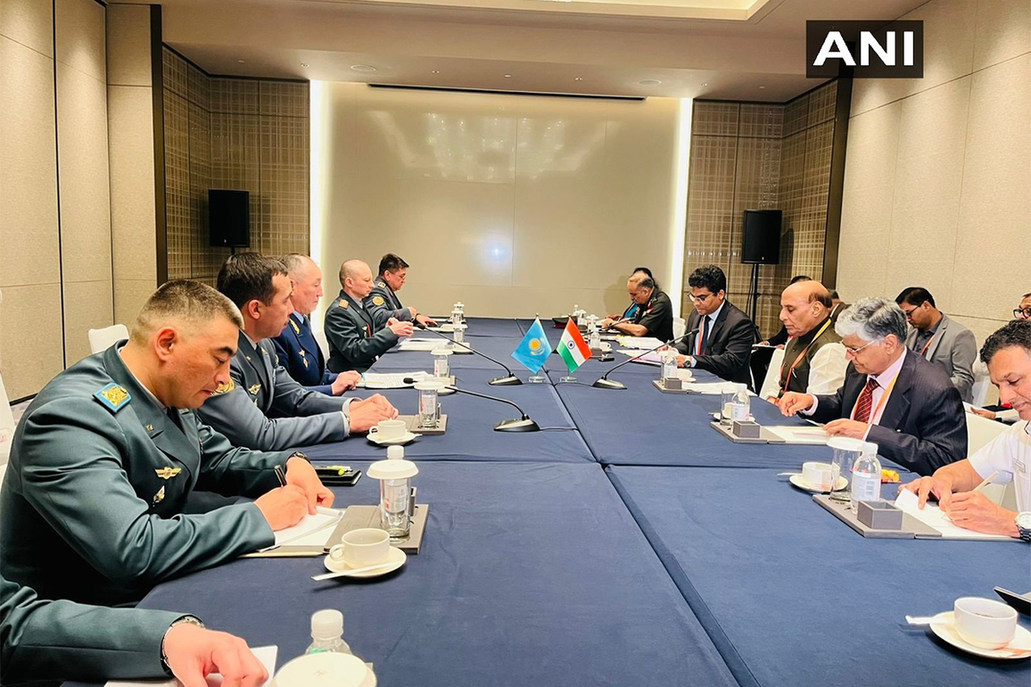 Rajnath Singh meets Kazakhstan counterpart on sidelines of SCO defence ministers' meet