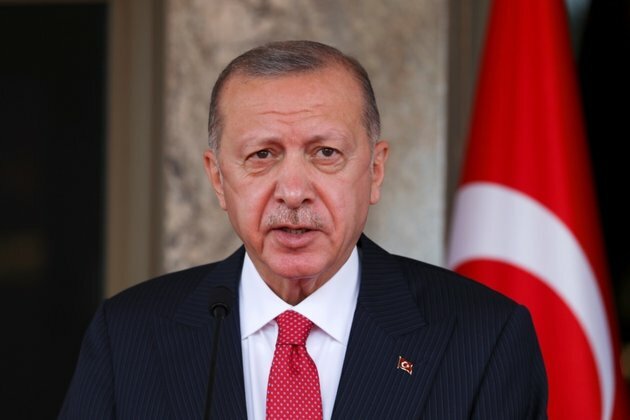 Turkey Offers To Mediate Between Ukraine, Russia