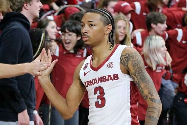 No. 11 Arkansas getting stronger as San Jose State visits