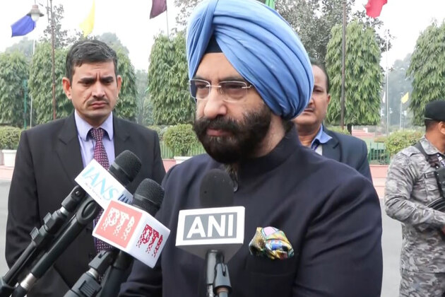 "They were hiding their faces": Environment Minister Sirsa slams AAP MLAs over pollution protest