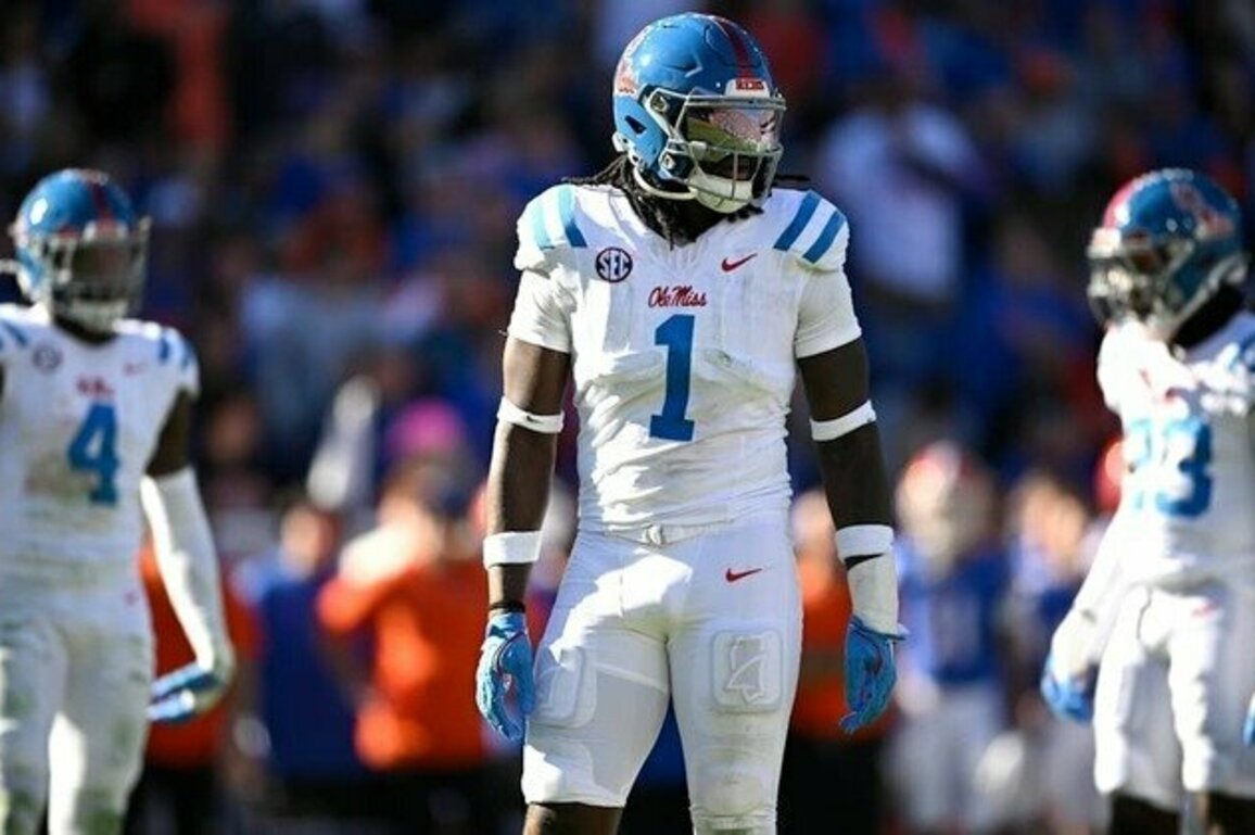 Princely Umanmielen rushed his way up Panthers draft board