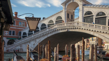 Rialto Bridge