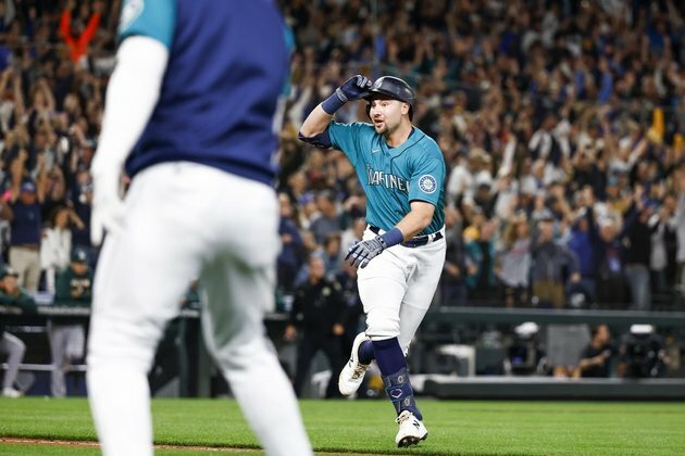 After clincher, Mariners look to improve wild-card position