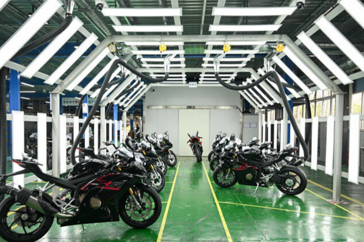 ZXMoto wins WSBK races, showcasing China's manufacturing prowess