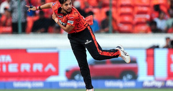 Doeschate on Suthar and Dubey’s Test debut