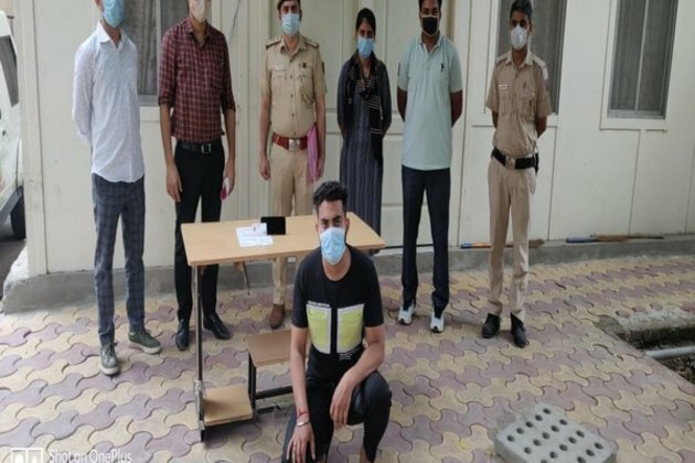 Delhi Police arrests man for sending obscene messages