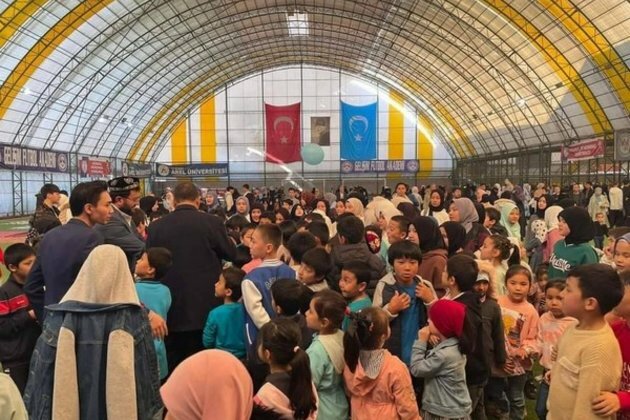Uyghurs commemorate 'East Turkestan Republic' in Turkey