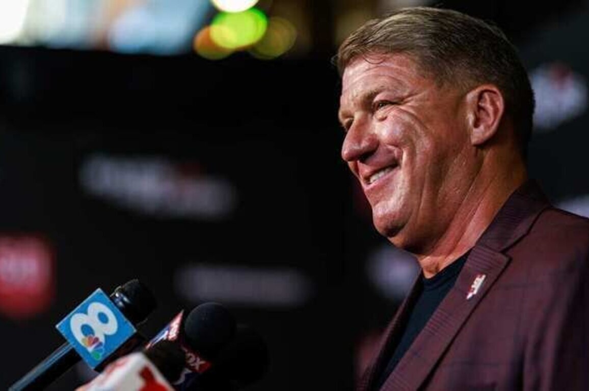 Bucs Roundtable: Dream Free Agency Splurge