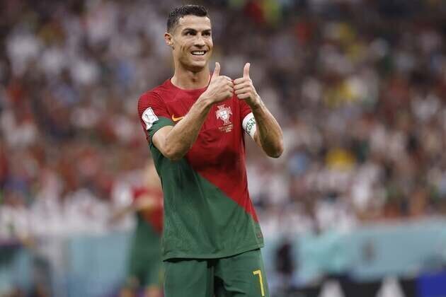Portugal coach: 'No one should doubt' Ronaldo could play 2030 World Cup