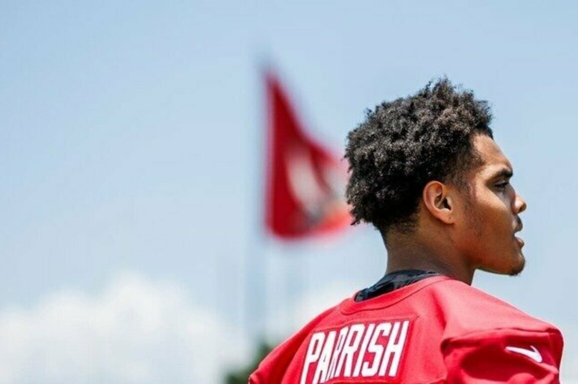 Jacob Parrish Impresses Early in Minicamp with Ball Skills and Speed