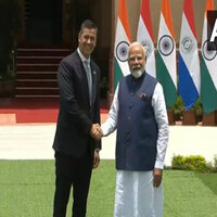 PM Modi meets Paraguay President Santiago Pena Palacios at Hyderabad House