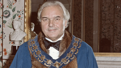Obituary: Hugh Robertson
