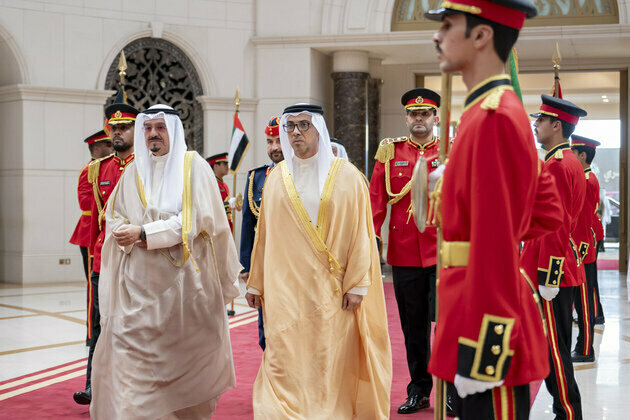 Mansour bin Zayed departs Kuwait at conclusion of official visit
