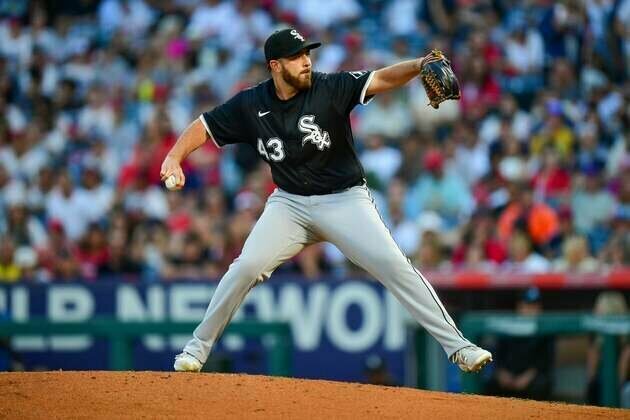 Aaron Civale, White Sox look to slow surging Guardians