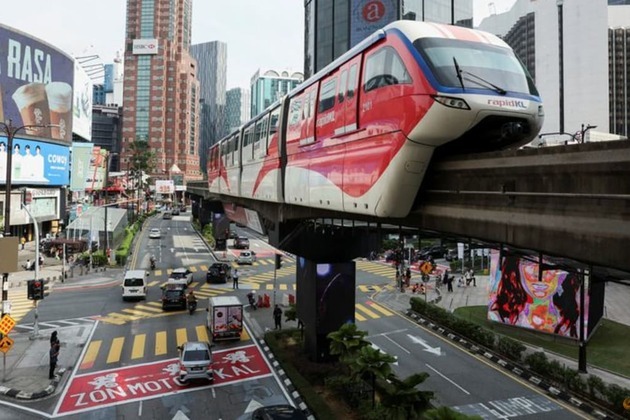 Malaysia economic growth likely slowed to 5.3% in January-March