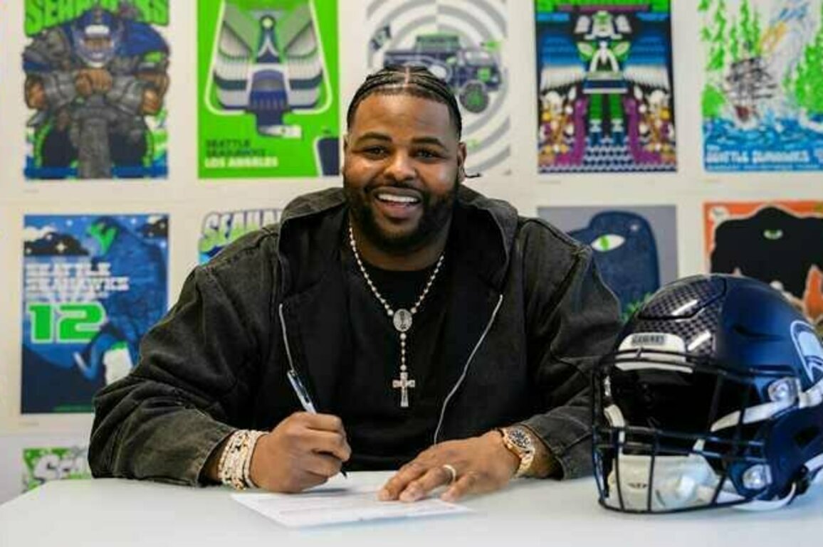 Seahawks Re-Sign DT Johnathan Hankins