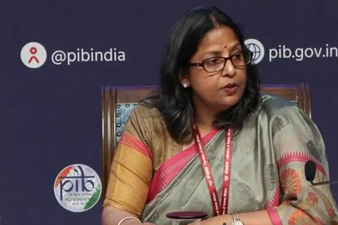 Govt calls reports of 14.2 kg domestic LPG Cylinder being converted to 10 kg "speculative"