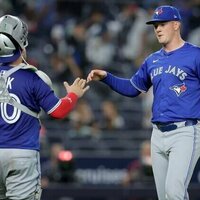 MLB roundup: Blue Jays dominate rival Yankees again