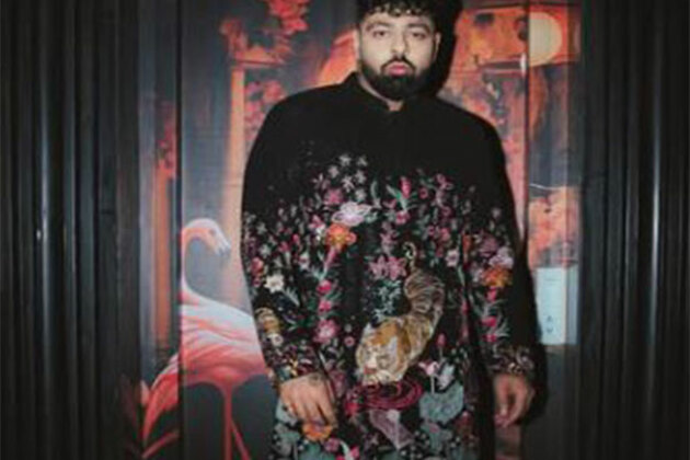 Badshah surprises fans with his groovy dance moves in new song 'Galiyon Ke Ghalib'