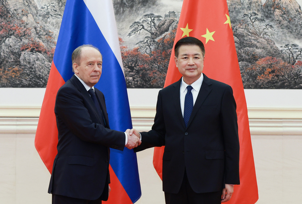 CHINA-BEIJING-WANG XIAOHONG-RUSSIAN SENIOR OFFICIAL-MEETING (CN)