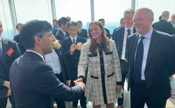 Zoisa North-Bond meets the PM at a Japan-UK business reception | Credit: Octopus Energy