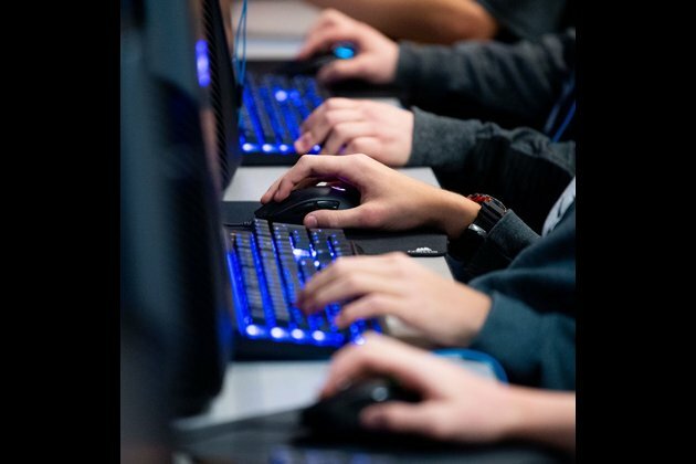 BetBoom Team stay alive at DreamLeague Season 21