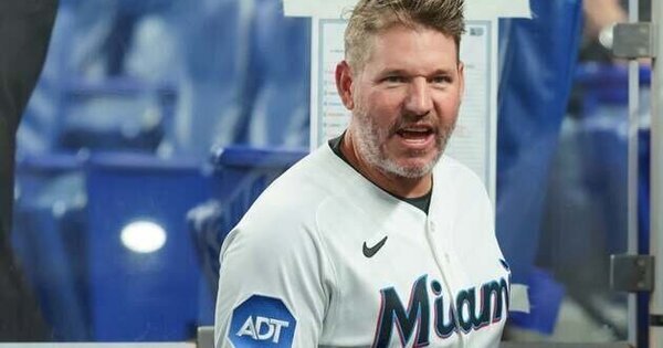 Reeling Marlins strive to limit miscues in rematch vs. Mets