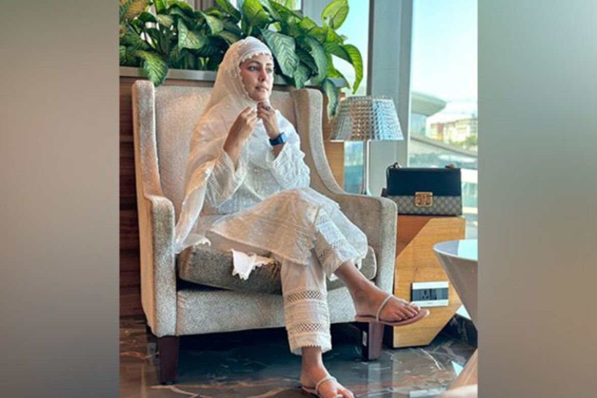 Hina Khan performs Umrah ahead of Ramzan