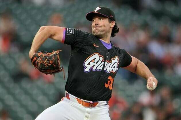 Behind Robbie Ray, Giants chase series win vs. Dodgers