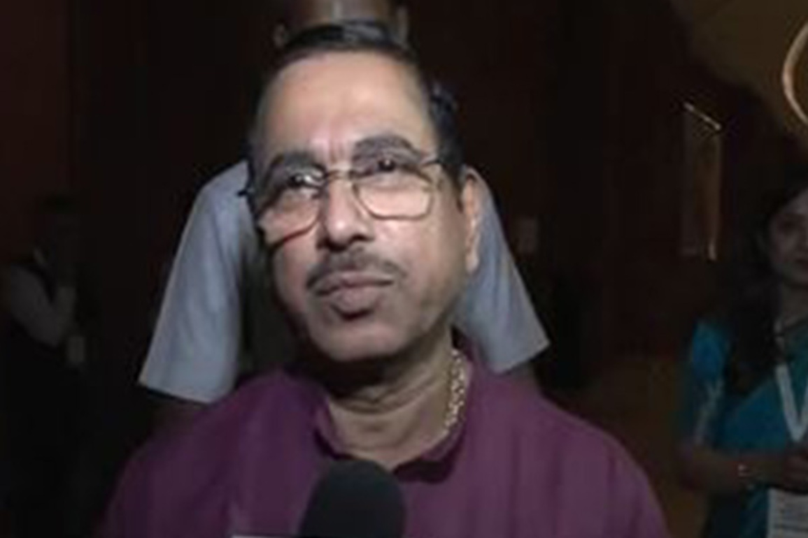 "What are they celebrating?" Union Minister Pralhad Joshi lashes out at Karnataka government for being unable to manage havoc in Bengaluru
