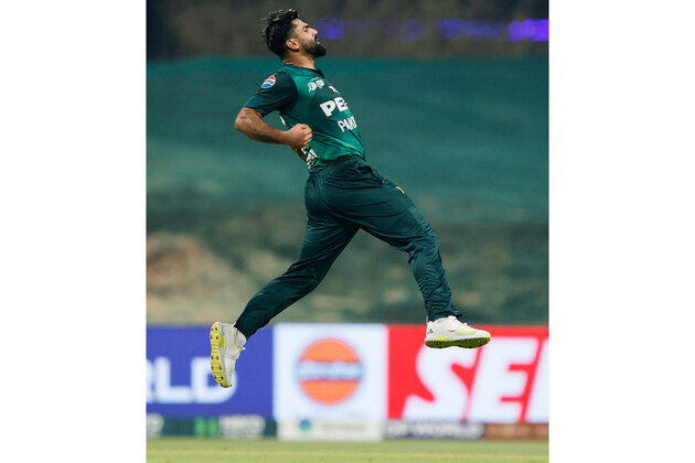 Pakistan all-rounder Hussain Talat hospitalised after sustaining shoulder injury