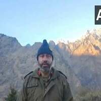 8 dead as avalanche hits BRO camp in Uttarakhand's Mana