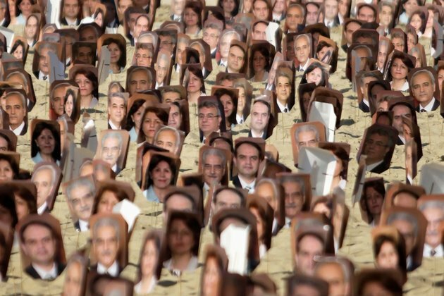 Sources: Iran Raids Homes of 50 Bahai Families