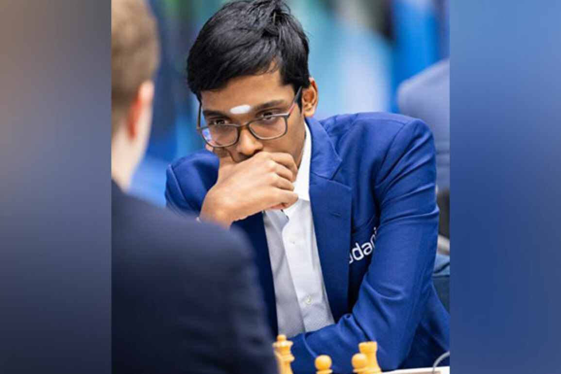Praggnanandhaa beats world number one Carlsen in freestyle chess, loses semifinal at Las Vegas despite his heroics