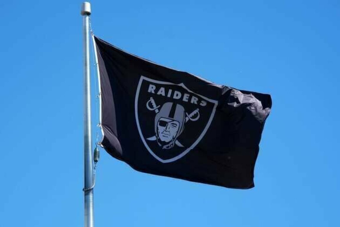Carol Davis, Raiders co-owner and widow of Al, dies at 93