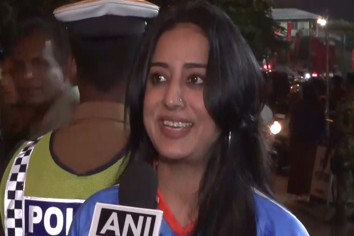 "I am very happy for my team..": Mahie Gill celebrates India's win against Pakistan at T20 World Cup