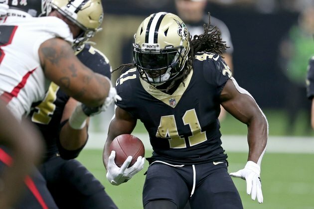 Saints RB Kamara (knee) to miss third straight game
