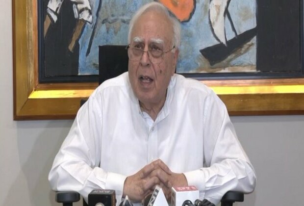 CJI DY Chandrachud congratulates Kapil Sibal for winning SCBA president election