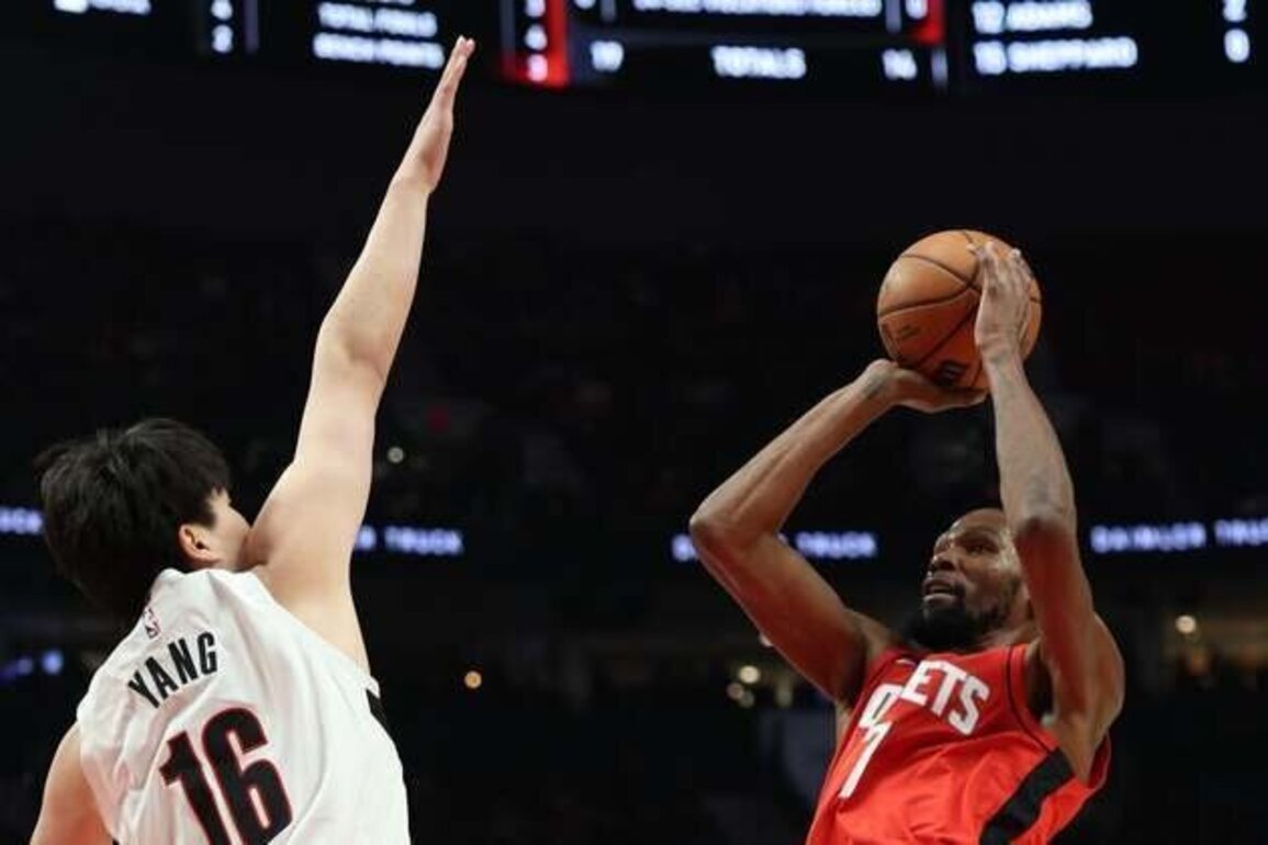 Kevin Durant on cusp of milestone, but Rockets want win vs. Blazers