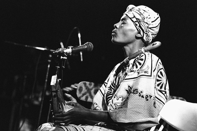 Stella Chiweshe: Zimbabwe&#039;s mbira queen, rebel music star and pioneer