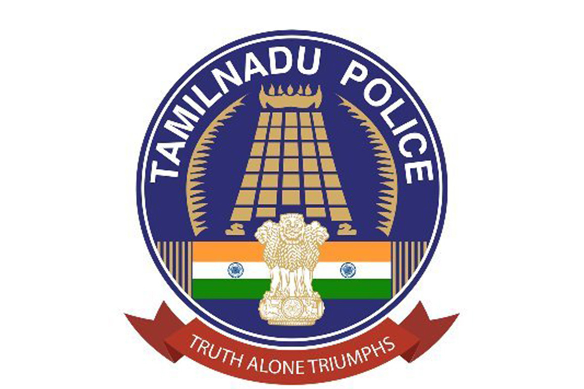 Tamil Nadu: Police seize fibre boat carrying goods, foil smuggling bid to Sri Lanka