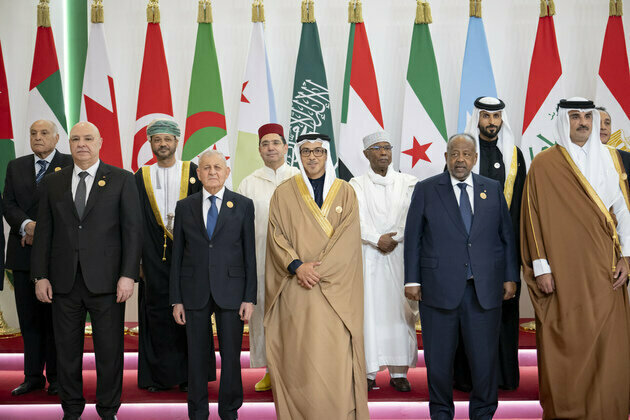 Mansour bin Zayed leads UAE delegation to Extraordinary Arab Summit in Cairo