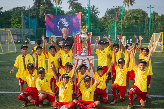 Premier League concludes week of fan, community engagement in Mumbai with England legend Michael Owen