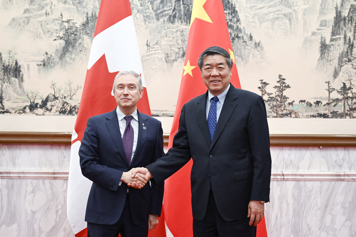 CHINA-BEIJING-HE LIFENG-CANADIAN FINANCE MINISTER-MEETING (CN)